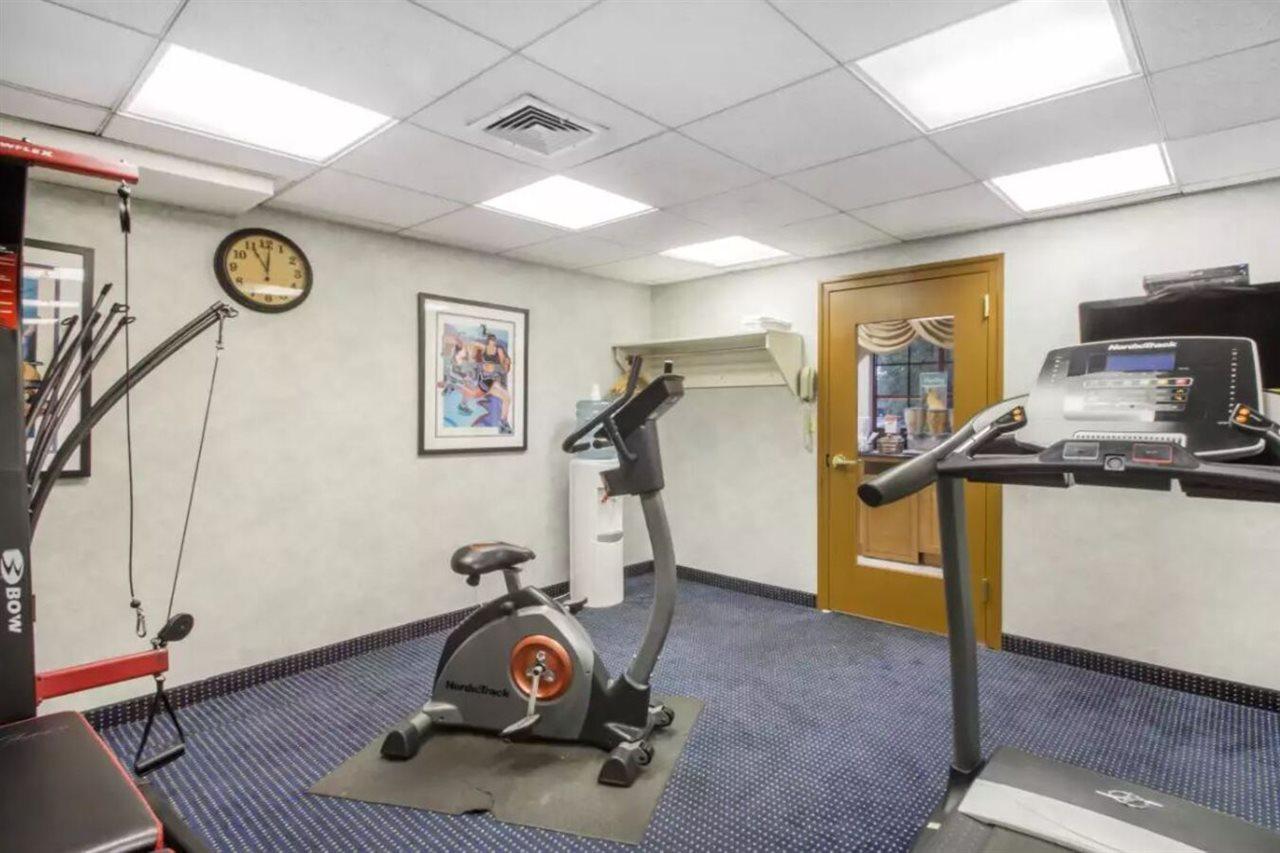 Quality Inn Near Princeton Lawrence Εξωτερικό φωτογραφία