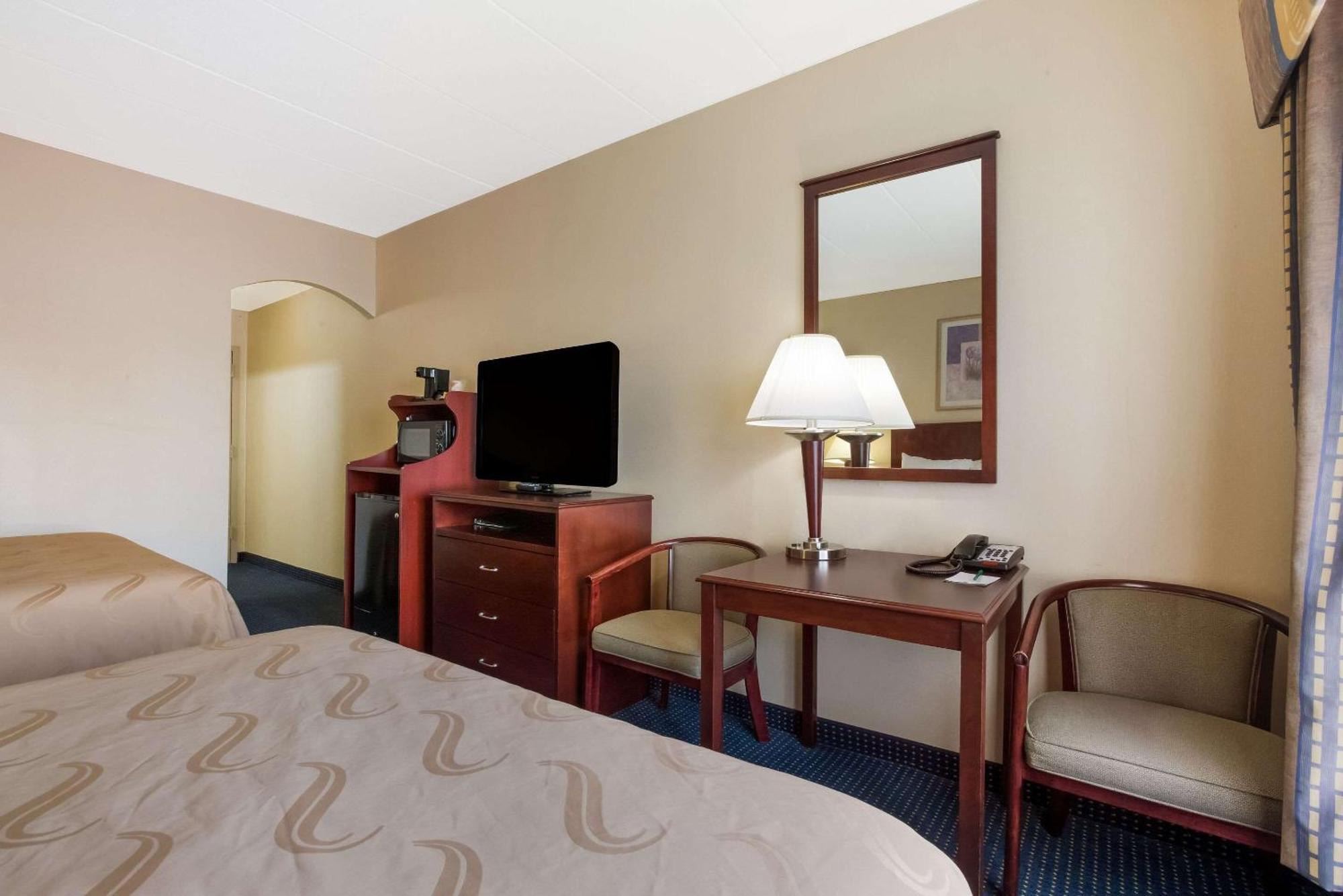 Quality Inn Near Princeton Lawrence Εξωτερικό φωτογραφία