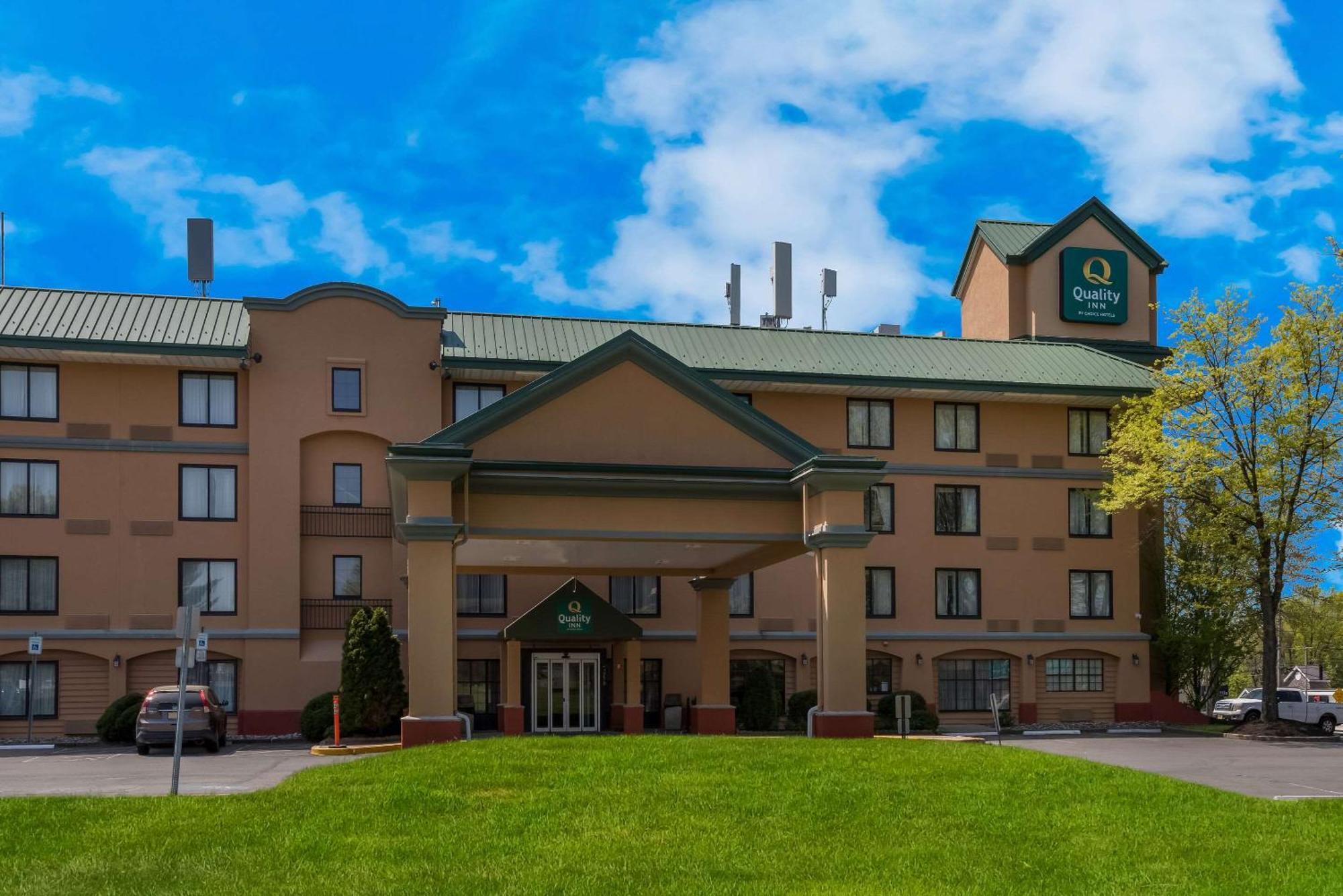 Quality Inn Near Princeton Lawrence Εξωτερικό φωτογραφία