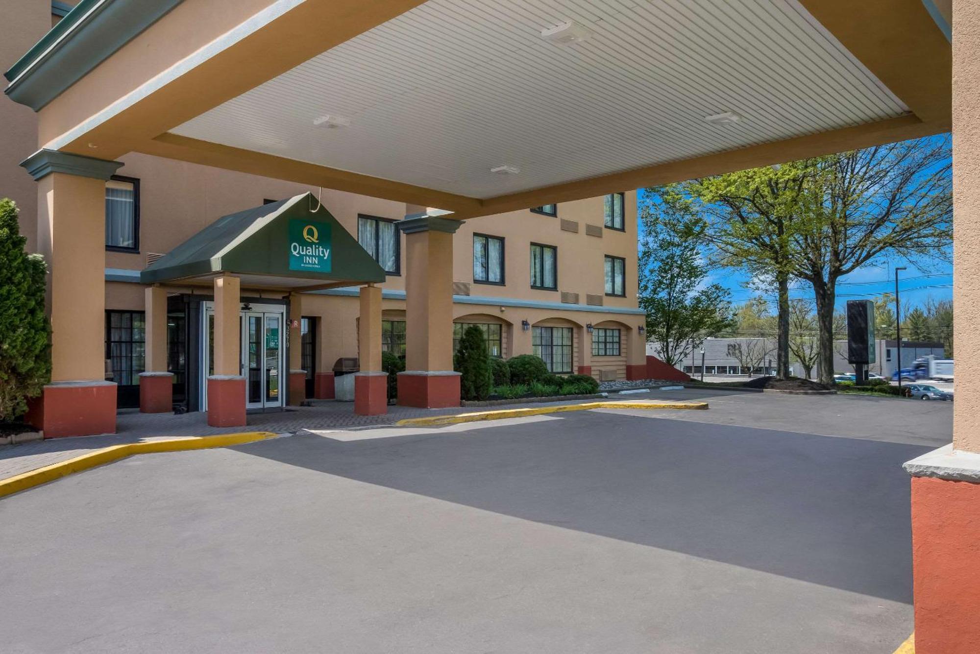 Quality Inn Near Princeton Lawrence Εξωτερικό φωτογραφία