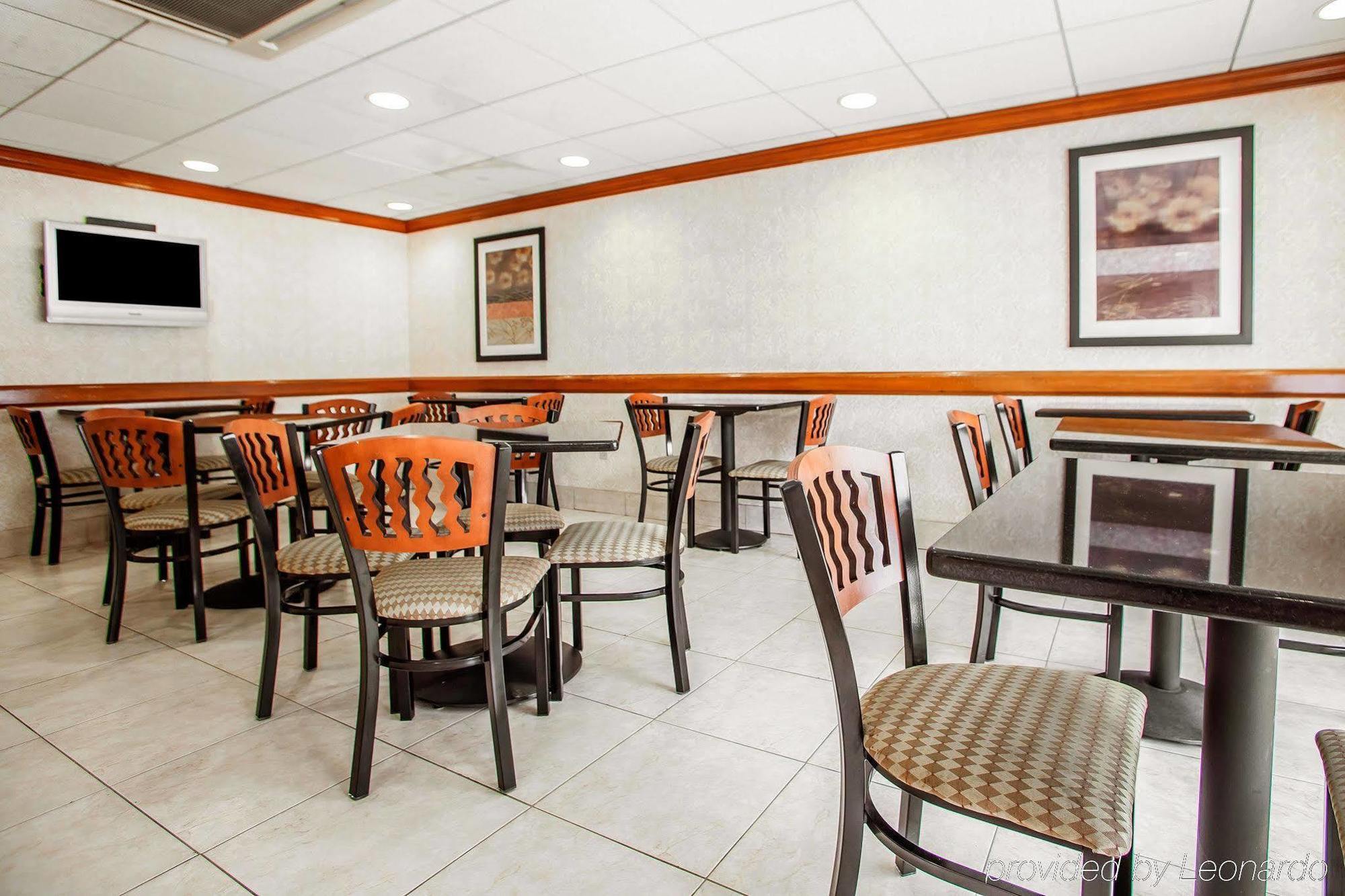 Quality Inn Near Princeton Lawrence Εξωτερικό φωτογραφία