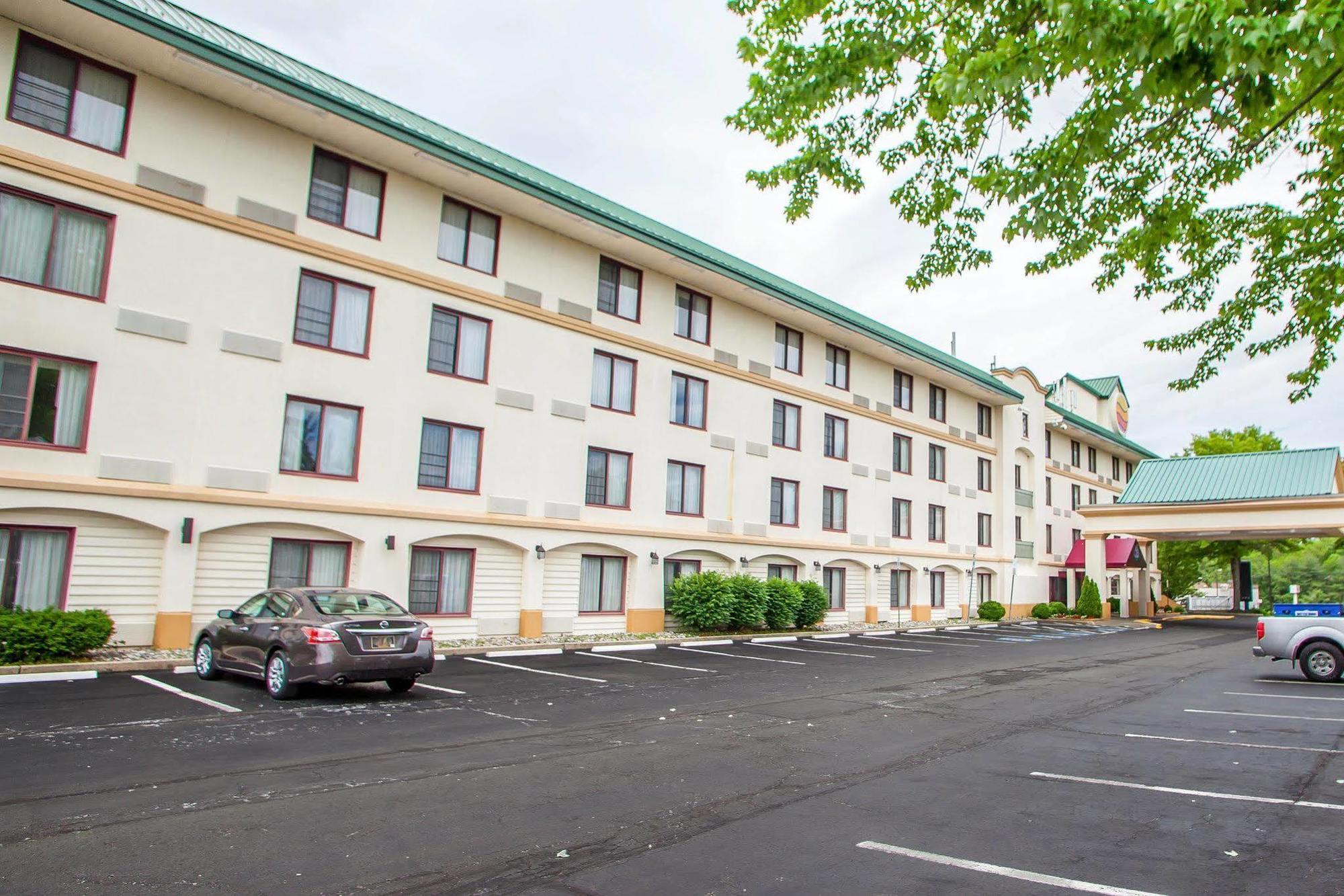 Quality Inn Near Princeton Lawrence Εξωτερικό φωτογραφία