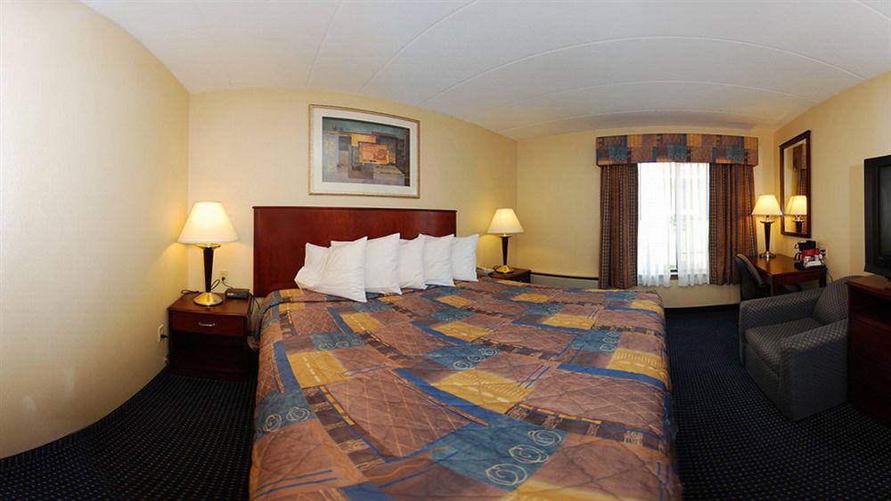 Quality Inn Near Princeton Lawrence Εξωτερικό φωτογραφία